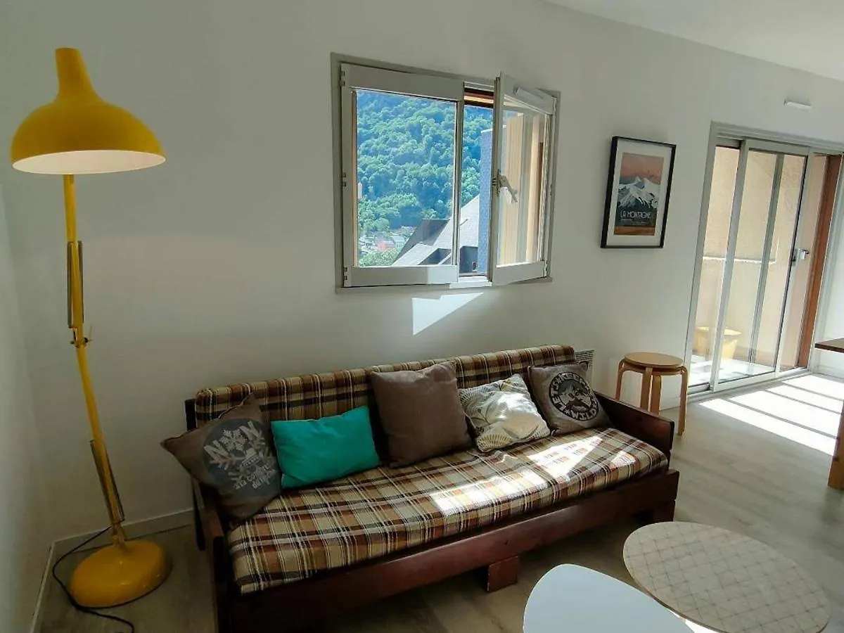 Apartamento Appartement Renove 4 Pers Avec Parking A Cauterets - Fr-1-234-242